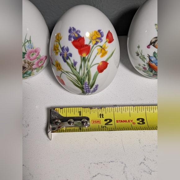 Vintage Avon Set Of 3 Porcelain Eggs, Spring's Brilliance, Spring & Summer Theme - Picture 7 of 16